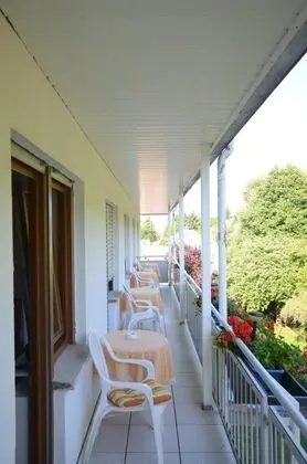 Tek Büyük Yataklı Oda, Balkon