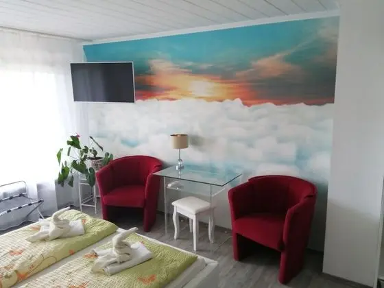 Comfort Tek Büyük Yataklı Oda