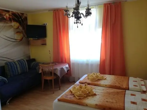 Tek Büyük Yataklı Oda