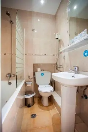 İki Ayrı Yataklı Oda, Özel Banyo