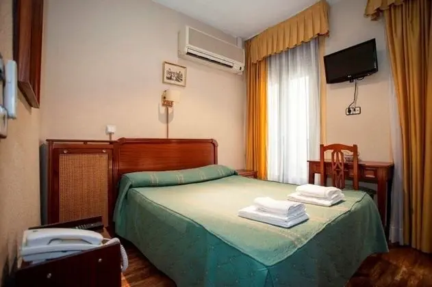 Tek Büyük Yataklı Oda, Özel Banyo