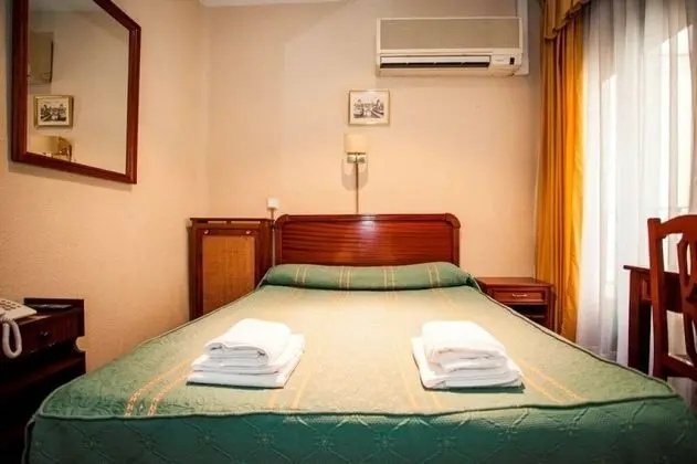 Tek Büyük Yataklı Oda, Özel Banyo