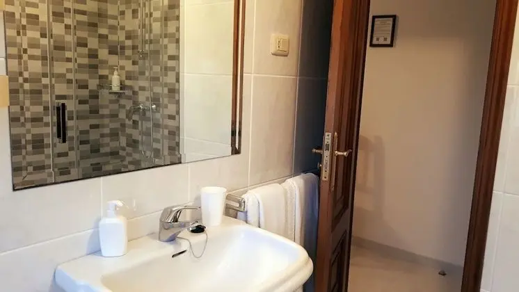 İki Ayrı Yataklı Oda (102)