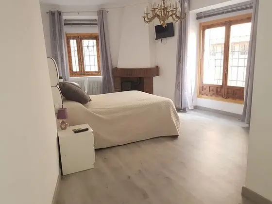 Superior Tek Büyük Yataklı Oda