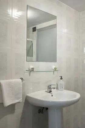 İki Ayrı Yataklı Oda, Özel Banyo