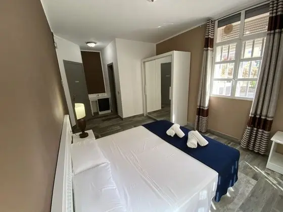 Deluxe Tek Büyük veya İki Ayrı Yataklı Oda