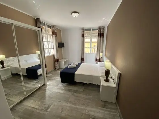 Deluxe Tek Büyük veya İki Ayrı Yataklı Oda