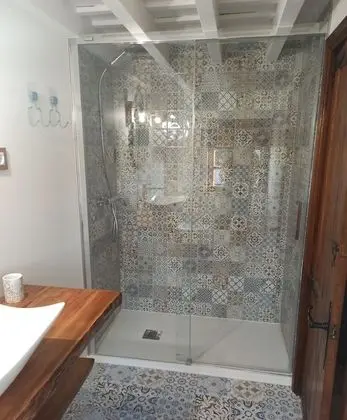 Tek Büyük Yataklı Oda, 1 Çift Kişilik Yatak