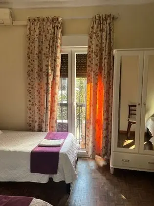 Dört Kişilik Oda, Ortak Banyo