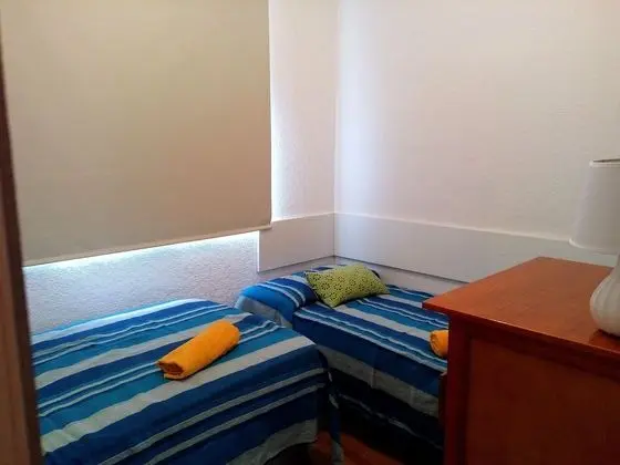 Basic Tek Büyük veya İki Ayrı Yataklı Oda, 1 Çift Kişilik Yatak, Ortak Banyo, Şehir Manzaralı