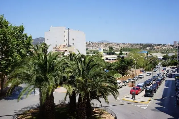 Basic Tek Büyük veya İki Ayrı Yataklı Oda, 1 Çift Kişilik Yatak, Ortak Banyo, Şehir Manzaralı