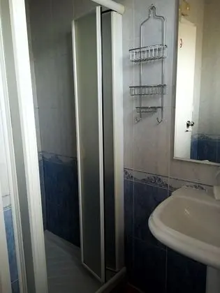 Basic Tek Büyük veya İki Ayrı Yataklı Oda, 1 Çift Kişilik Yatak, Ortak Banyo, Şehir Manzaralı