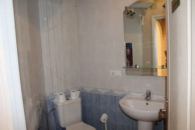 Basic Tek Büyük veya İki Ayrı Yataklı Oda, 1 Çift Kişilik Yatak, Ortak Banyo, Şehir Manzaralı