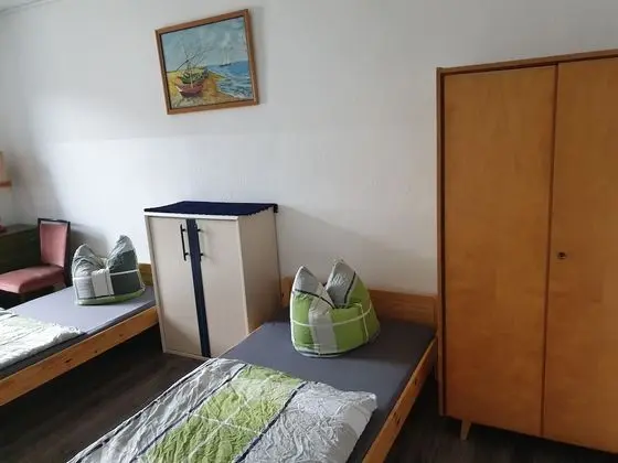 Tek Büyük veya İki Ayrı Yataklı Oda