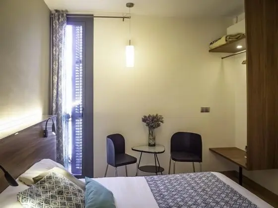 Üç Kişilik Oda, Banyolu/Duşlu