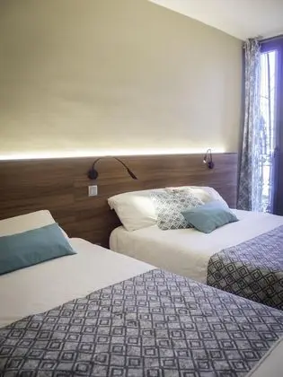 Üç Kişilik Oda, Banyolu/Duşlu