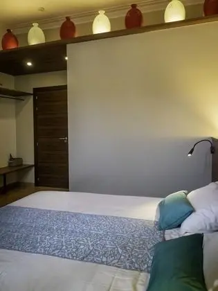 Üç Kişilik Oda, Banyolu/Duşlu