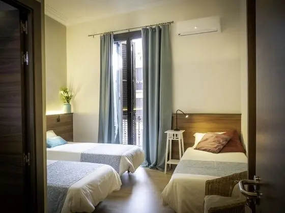 Üç Kişilik Oda, Banyolu/Duşlu