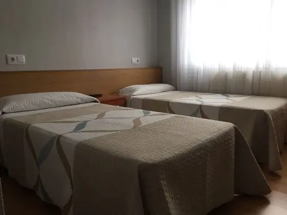 Tek Büyük veya İki Ayrı Yataklı Oda