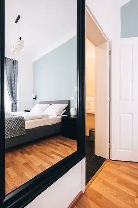 Classic Tek Büyük Yataklı Oda