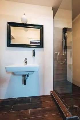 Design Üç Kişilik Oda (Triple Room)