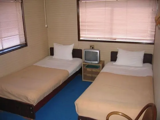 Economy İki Ayrı Yataklı Oda, Ortak Banyo