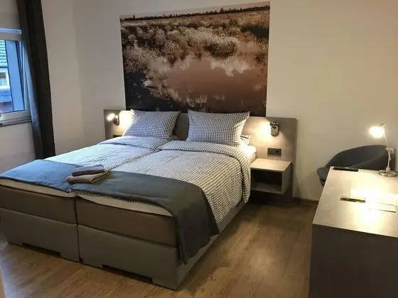 Economy Tek Büyük Yataklı Oda