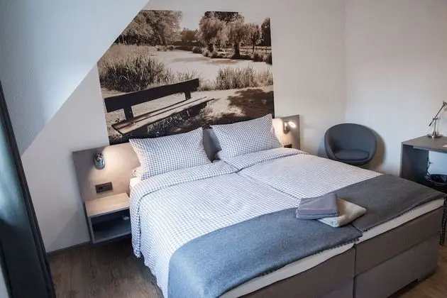 Economy Tek Büyük Yataklı Oda