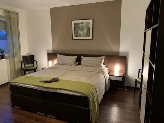 Standard Tek Büyük Yataklı Oda