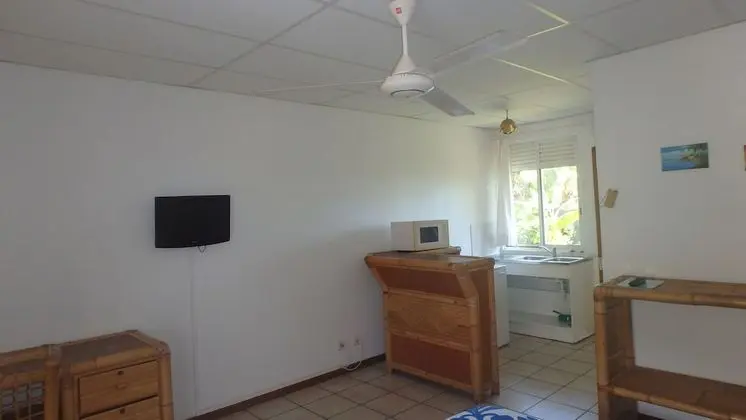 Studio-Kitchenette-Maiao-Vue sur Jardin