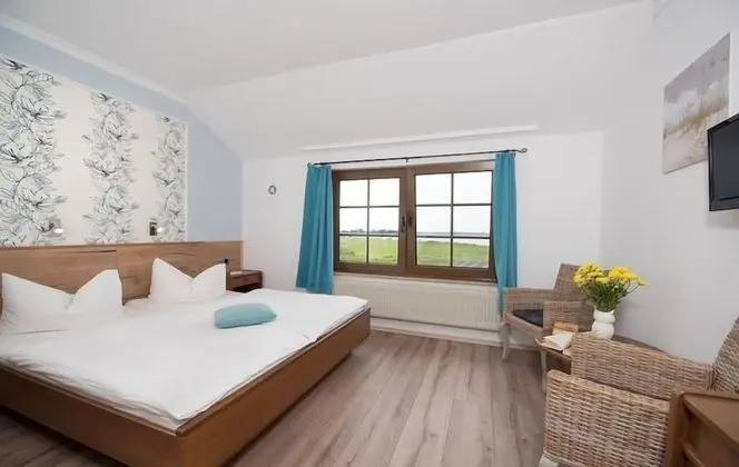 Tek Büyük Yataklı Oda, Deniz Manzaralı