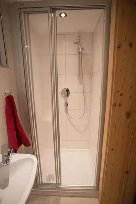 Standard Tek Kişilik Oda, Ortak Banyo