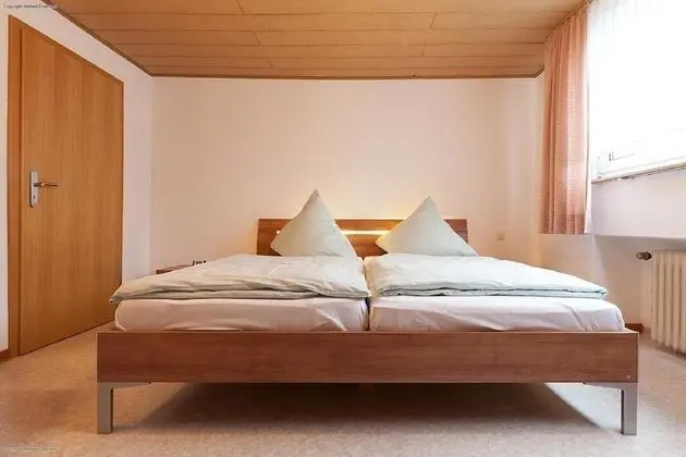 Üç Kişilik Oda, 1 Yatak Odası, Ortak Banyo