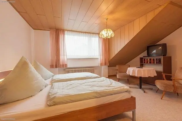 Üç Kişilik Oda, 1 Yatak Odası, Ortak Banyo