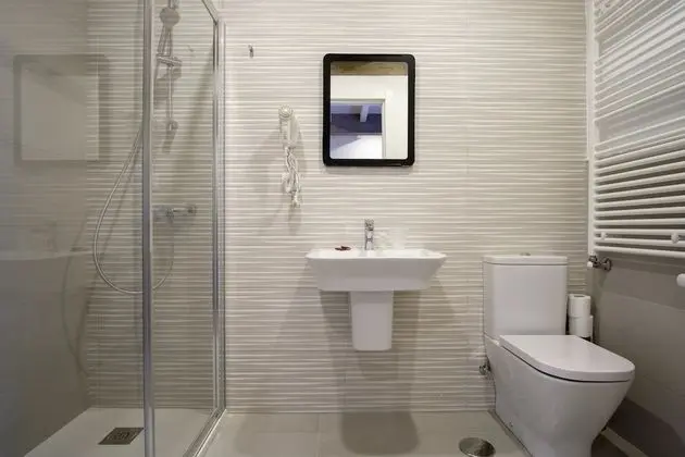 İki Ayrı Yataklı Oda, 2 Tek Kişilik Yatak, Özel Banyo