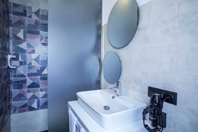 Tek Kişilik Oda, Özel Banyo