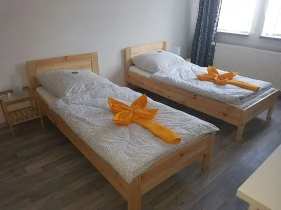 Tek Büyük veya İki Ayrı Yataklı Oda