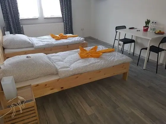 Tek Büyük veya İki Ayrı Yataklı Oda
