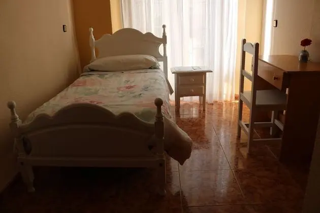 Tek Kişilik Oda, Ortak Banyo
