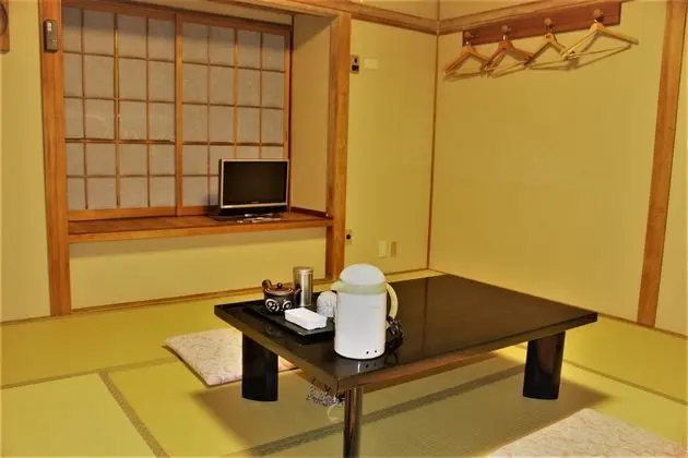 Traditional Oda (Japanese Style, with Shared Bath Room)