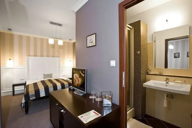 Comfort Tek Büyük Yataklı Oda, 1 Büyük (Queen) Boy Yatak, Sigara İçilmez