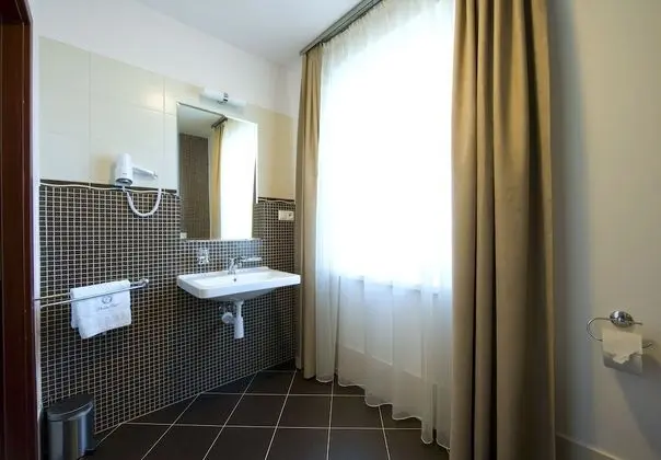 Comfort Tek Büyük Yataklı Oda, 1 Büyük (Queen) Boy Yatak, Sigara İçilmez