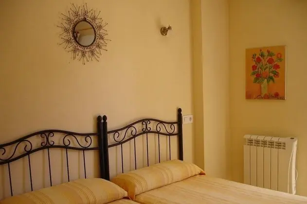 Tek Büyük veya İki Ayrı Yataklı Oda, Teras