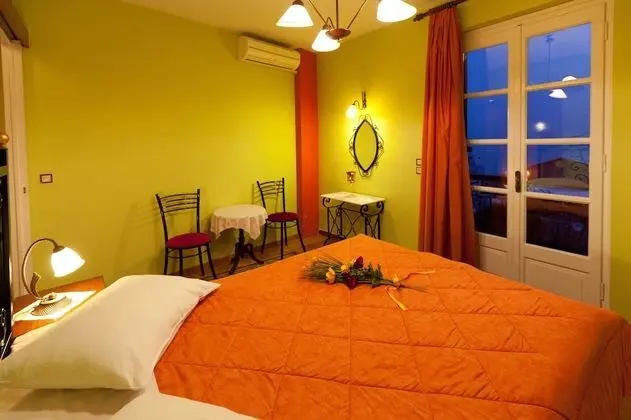 Tek Büyük Yataklı Oda, Balkon, Deniz Manzaralı