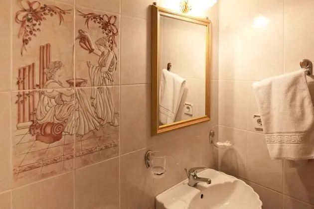 Tek Büyük Yataklı Oda, Balkon, Deniz Manzaralı