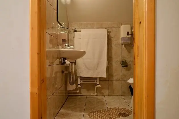 Tek Büyük Yataklı Oda, Balkon