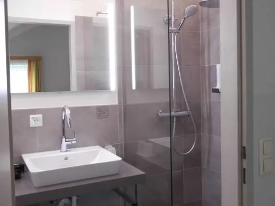 City Tek Büyük Yataklı Oda, Özel Banyo
