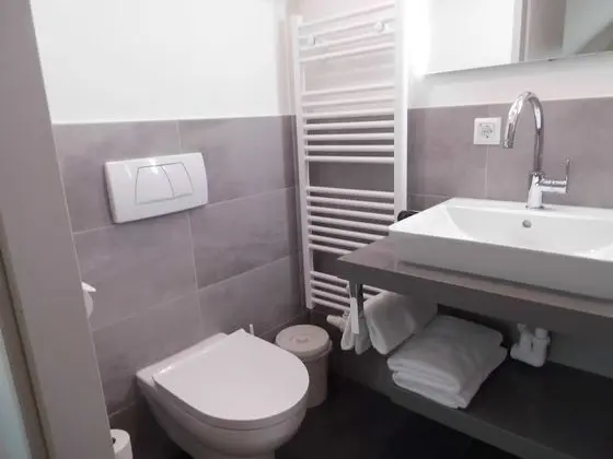City Tek Büyük Yataklı Oda, Özel Banyo