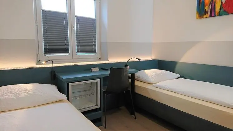 Economy Tek Büyük Yataklı Oda, Ortak Banyo