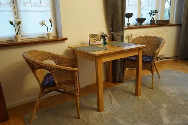 Deluxe Tek Büyük Yataklı Oda, Bahçe Manzaralı